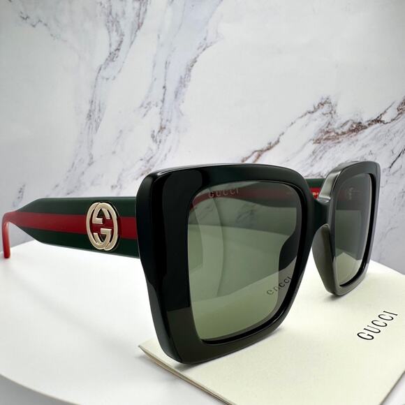 LUXURY New GUCCI Sunglasses Black Gold 3D Metal Logo Square Red Green Arms - Picture 16 of 16